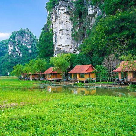 Lotus Field Homestay Ninh Bình Exteriör bild