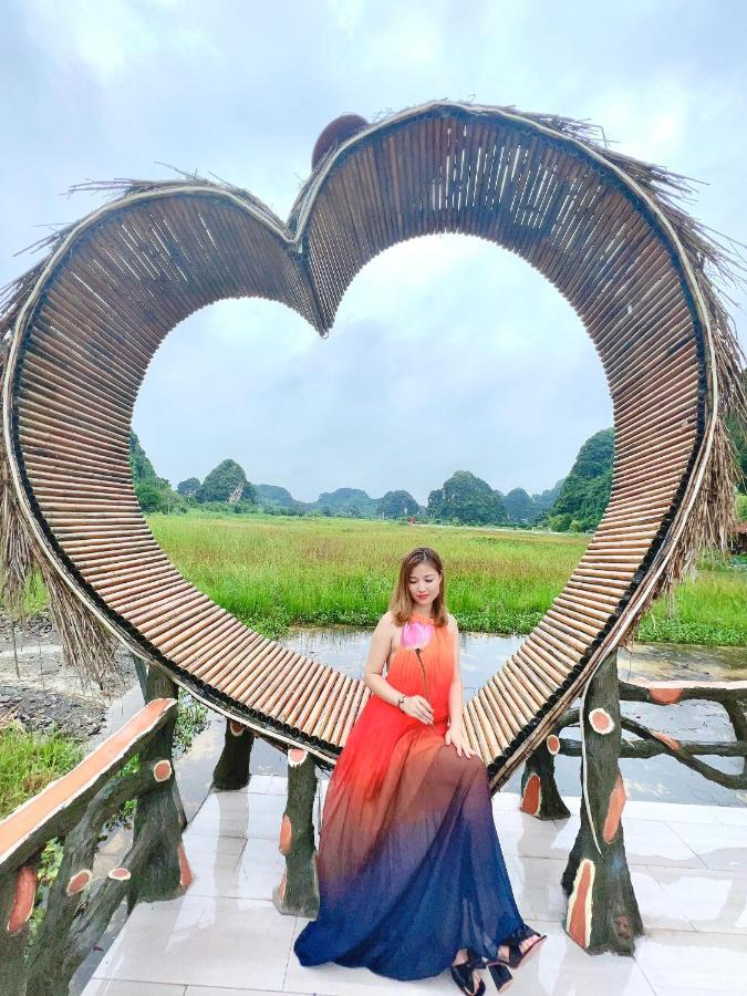 Lotus Field Homestay Ninh Bình Exteriör bild