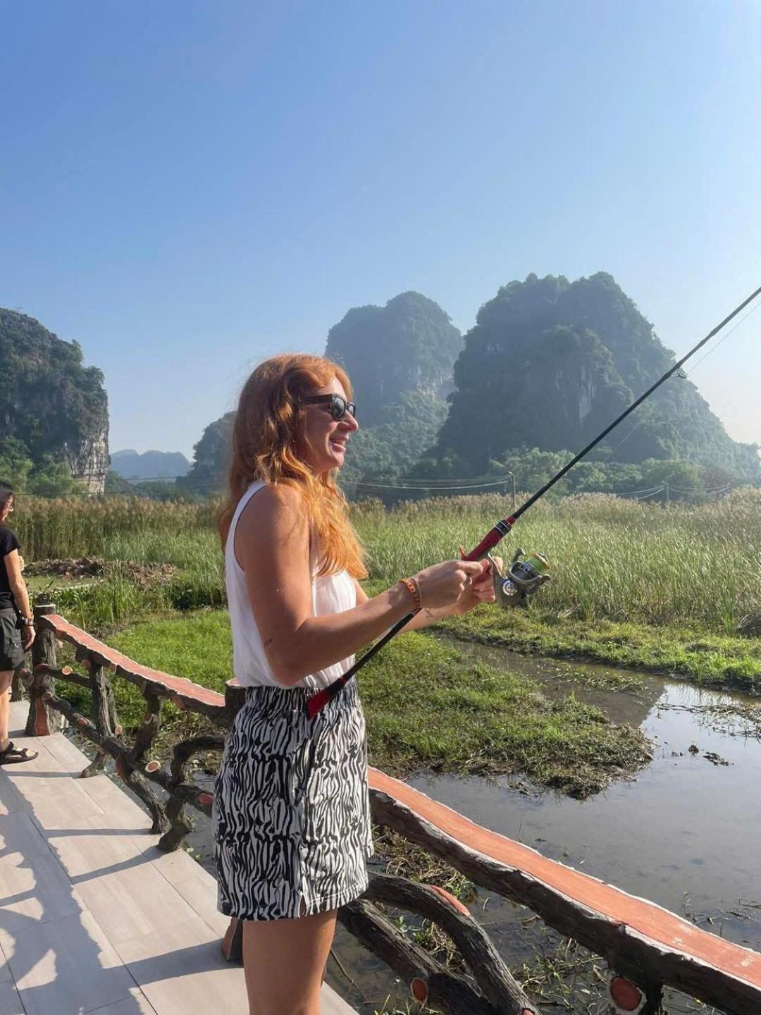 Lotus Field Homestay Ninh Bình Exteriör bild