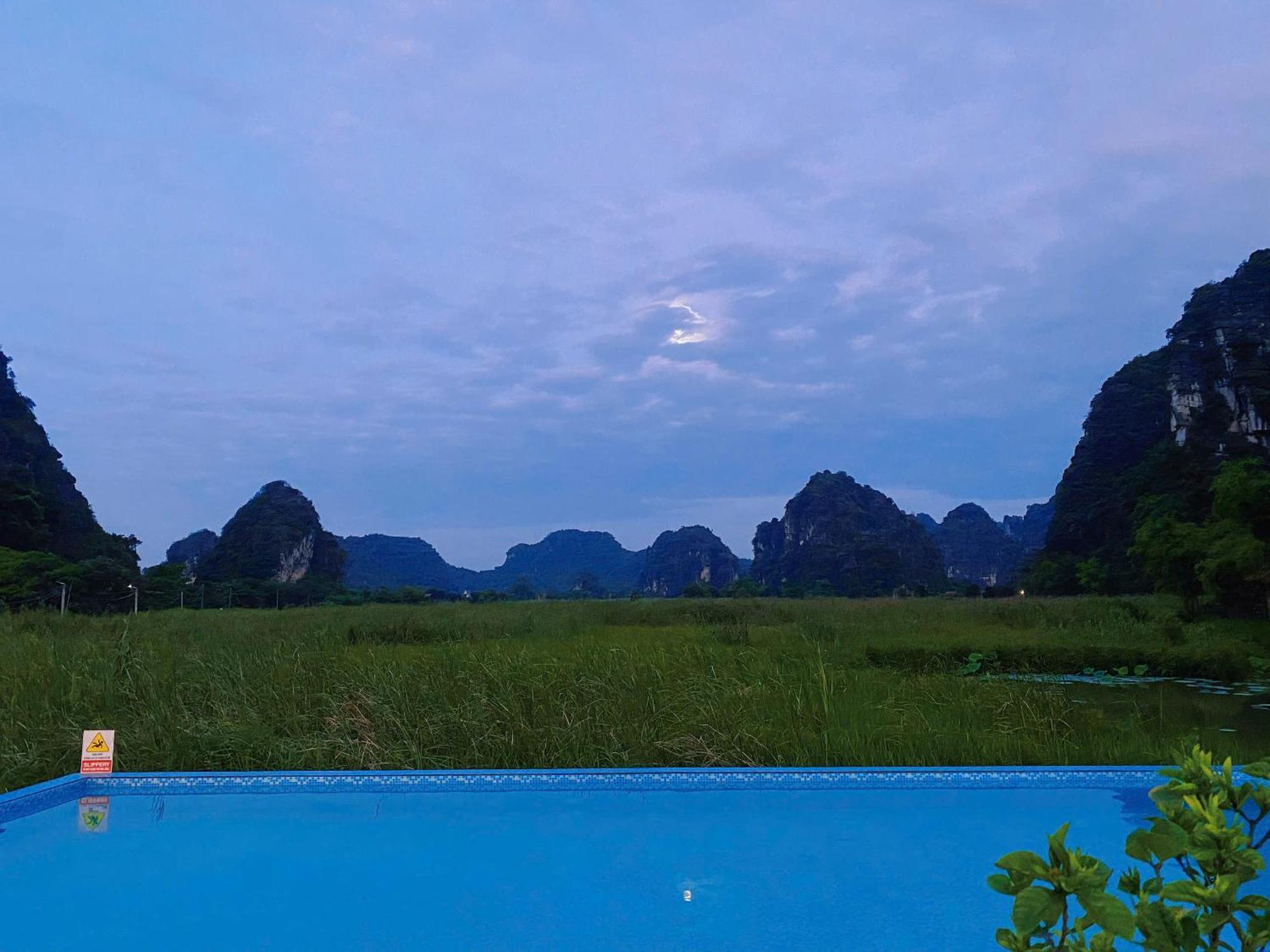 Lotus Field Homestay Ninh Bình Exteriör bild